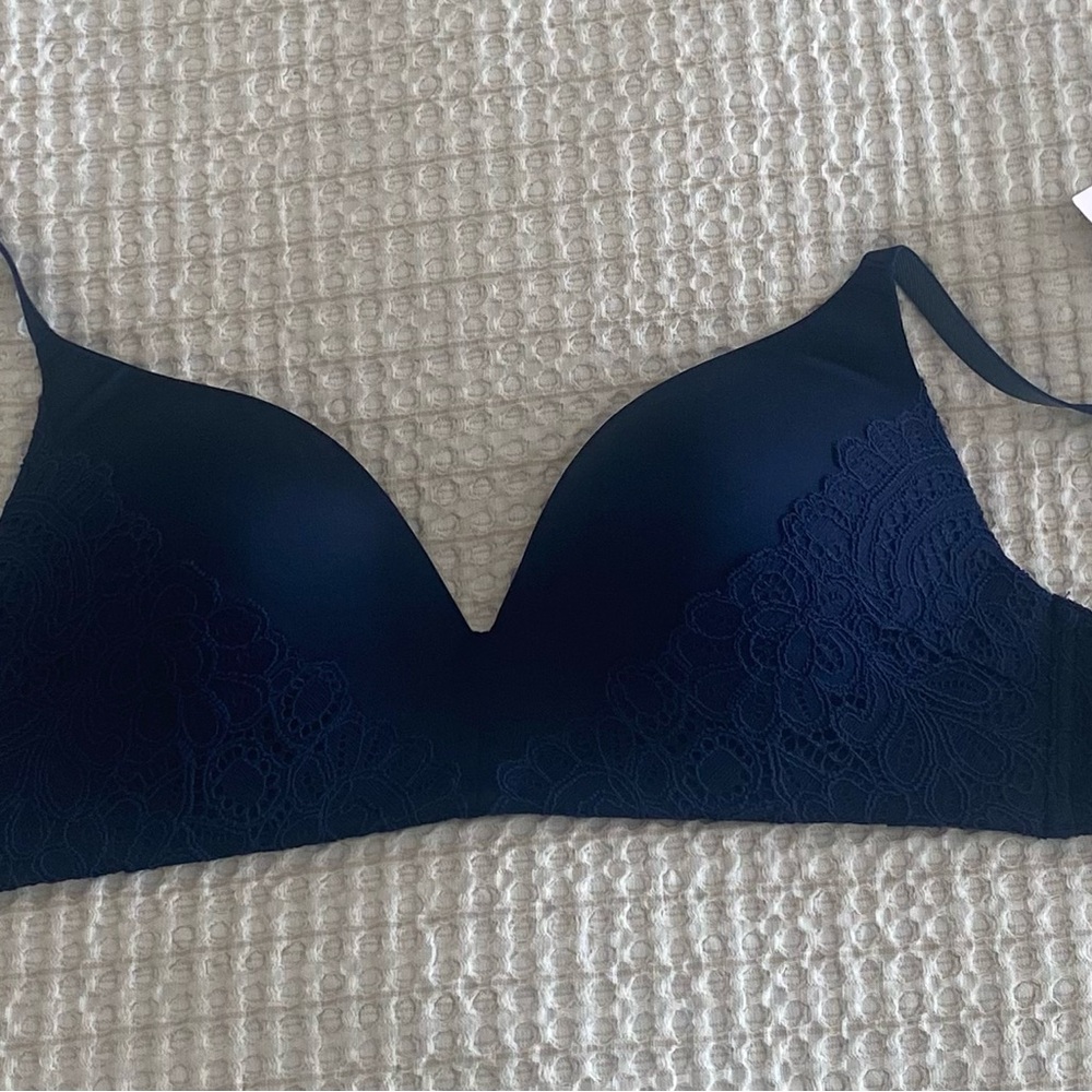 Soma Nightfall Navy Wireless Lace Push Up Bra - Picture 2 of 5
